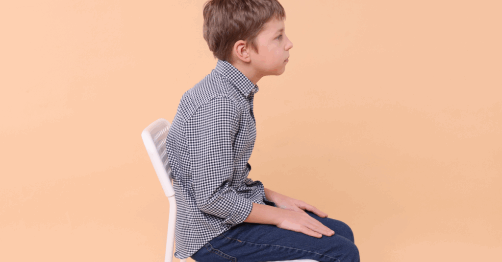 Como identificar problemas posturais em crianças desde cedo